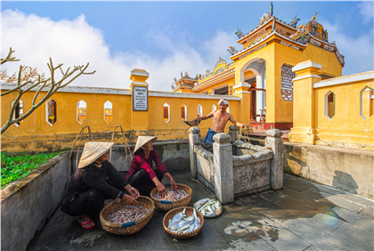 Giếng làng Nam Ô